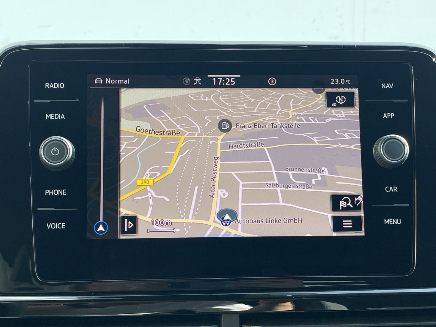 T-Roc 1.5 TSI DSG R-Line Black Style AHK/Matrix/Kamera/ACC/Navi/el.Heckklappe