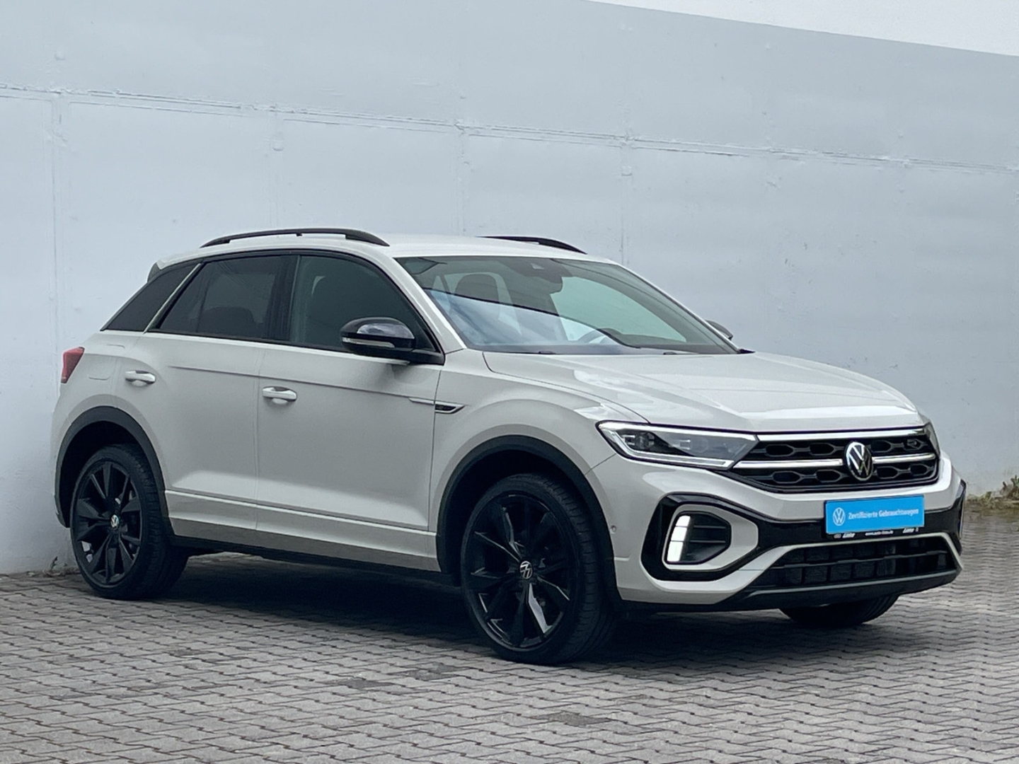 T-Roc 2.0TSI DSG R-Line 4Motion Matrix/LEDER/DCC/Kamera/el.Heck/Keyless/Navi/ACC/Travel/
