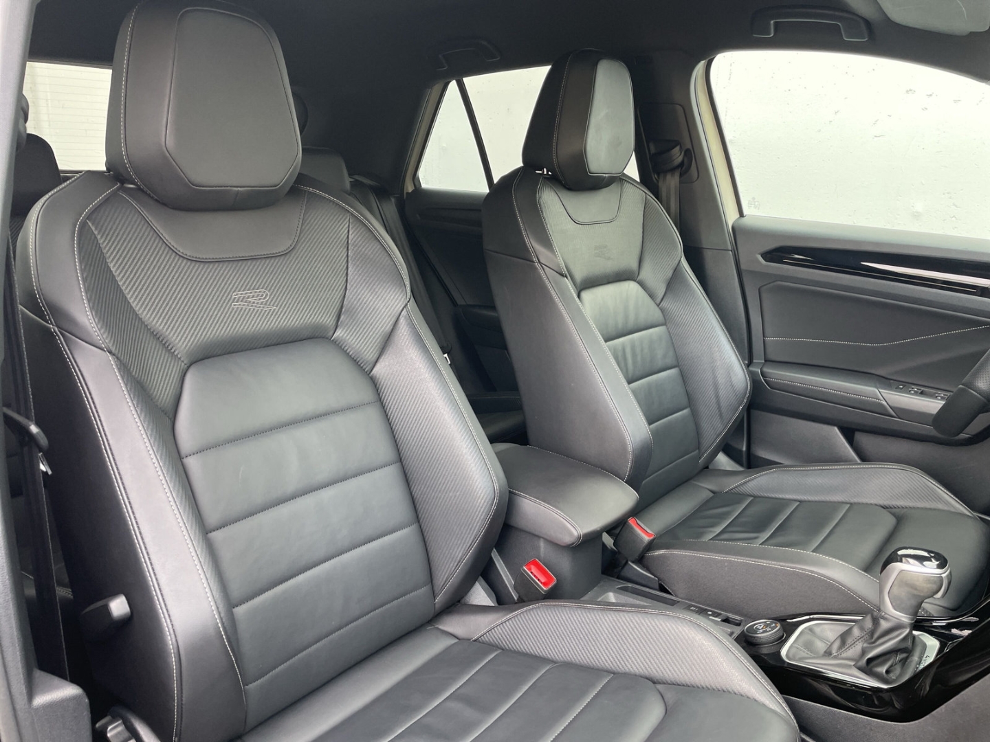 T-Roc 2.0TSI DSG R-Line 4Motion Matrix/LEDER/DCC/Kamera/el.Heck/Keyless/Navi/ACC/Travel/