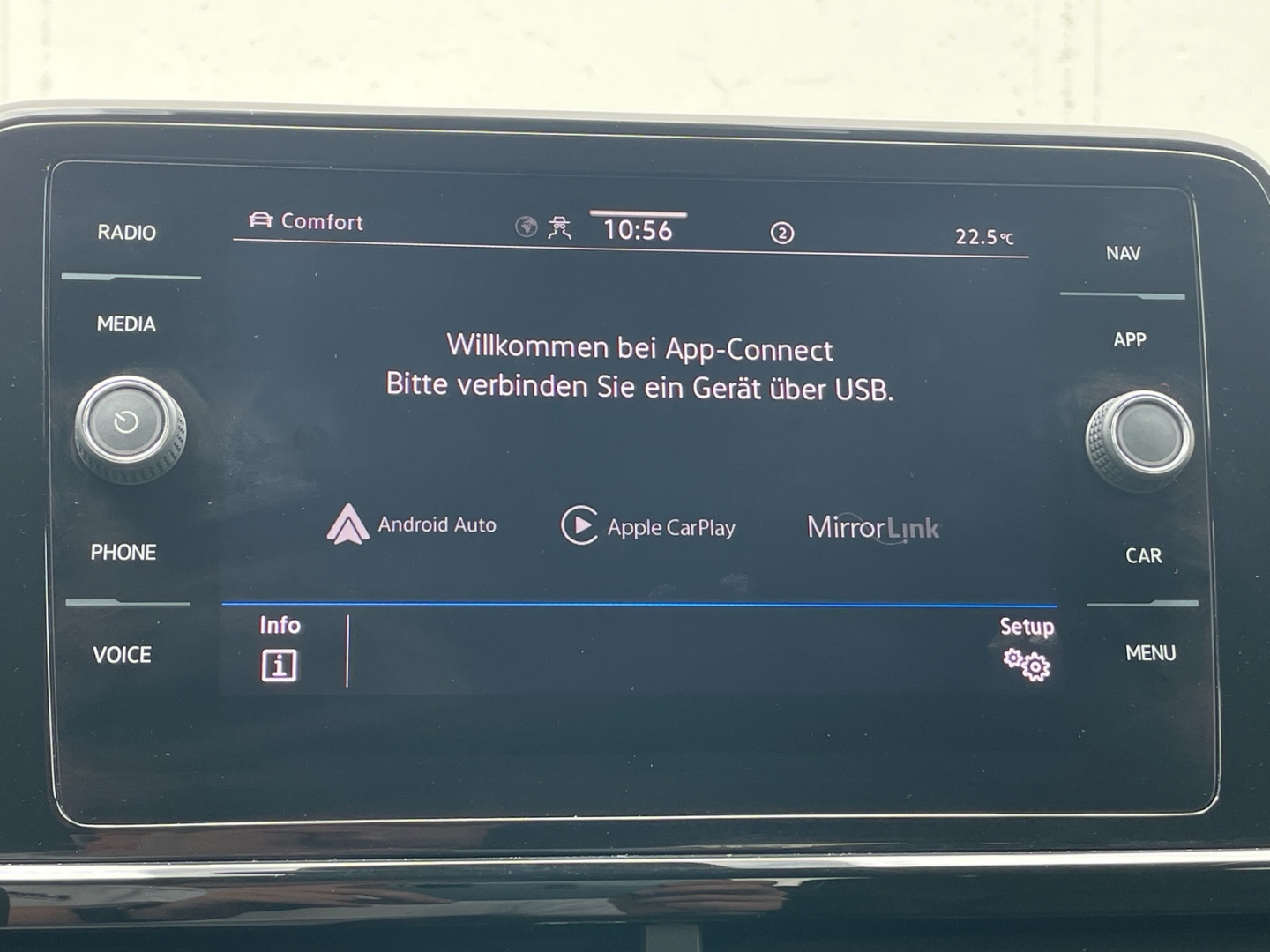 T-Roc 2.0TSI DSG R-Line 4Motion Matrix/LEDER/DCC/Kamera/el.Heck/Keyless/Navi/ACC/Travel/