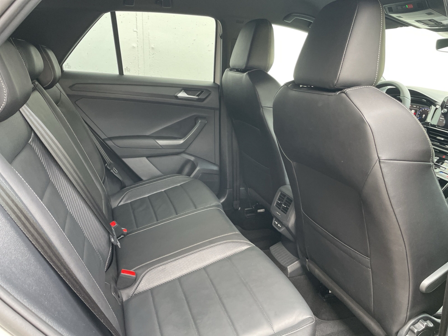 T-Roc 2.0TSI DSG R-Line 4Motion Matrix/LEDER/DCC/Kamera/el.Heck/Keyless/Navi/ACC/Travel/