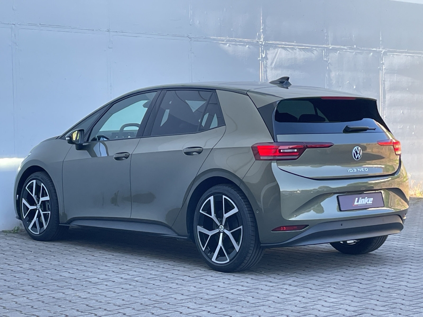 ID.3 Neo Style AHK/Pano/360°CAM/Wärmepumpe/Navi /App-Connect