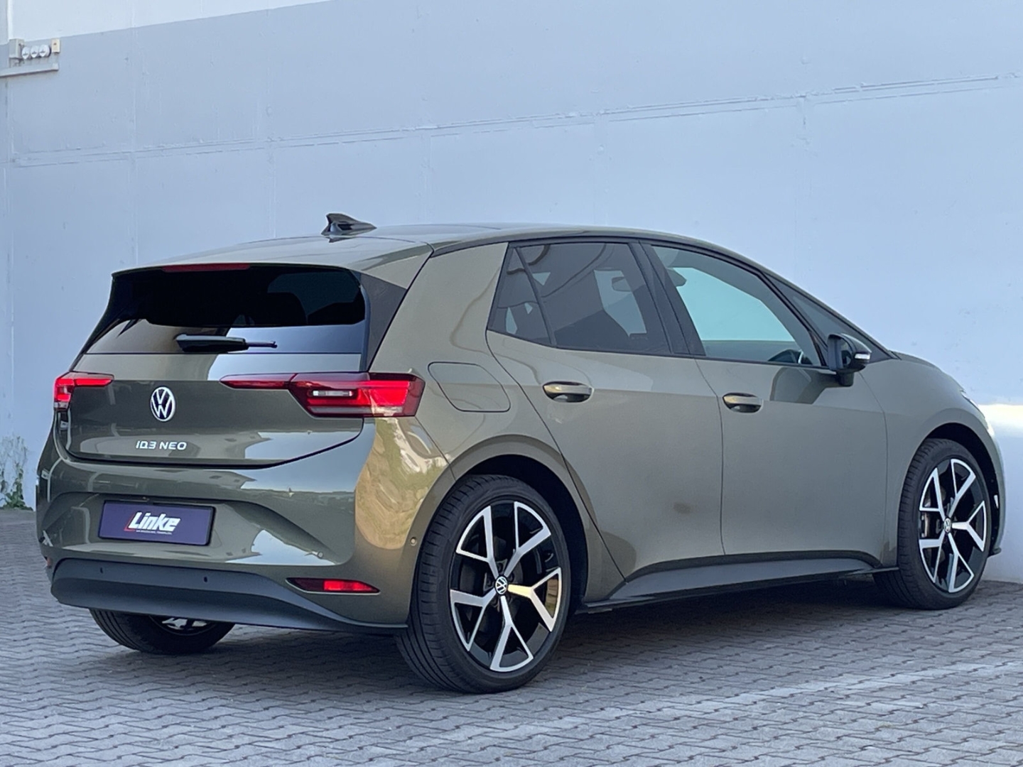 ID.3 Neo Style AHK/Pano/360°CAM/Wärmepumpe/Navi /App-Connect