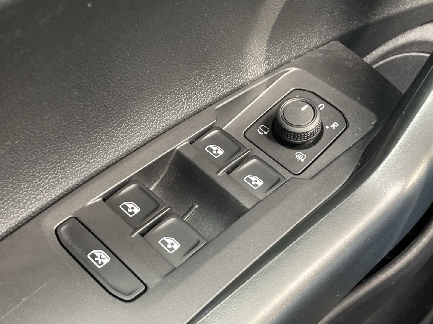 Polo 1.0TSI DSG Life Kamera/Navi/App-Connect/LED/Sitzhzg/