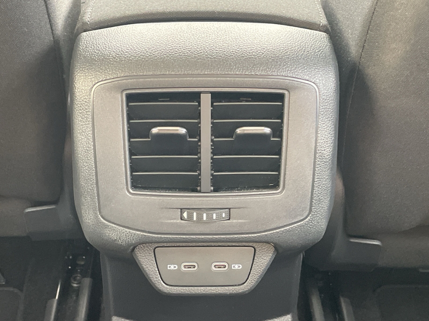 T-Roc 1.0 TSI Move Kamera/App-Connect/Light Assist/LED/Sitzhzg