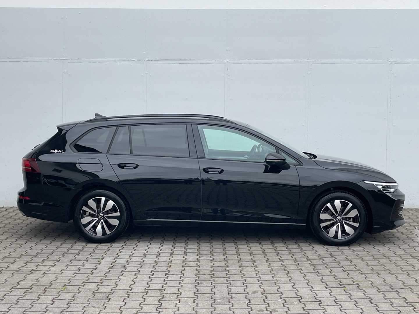 Golf Variant VIII 1.5eTSI DSG Goal AHK/360°Kamera/LED Plus/Navi/App-Connect/Sitzhzg