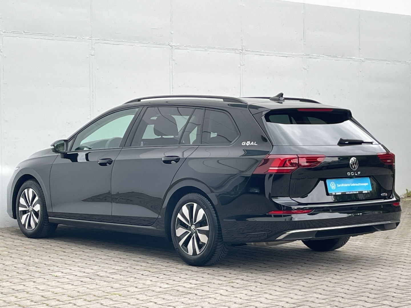 Golf Variant VIII 1.5eTSI DSG Goal AHK/360°Kamera/LED Plus/Navi/App-Connect/Sitzhzg