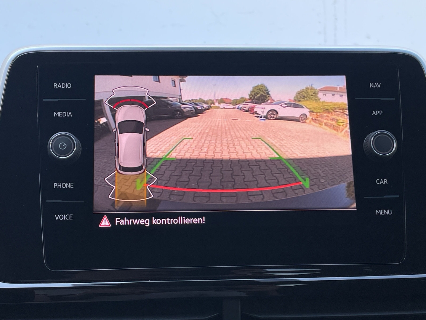 T-Roc 1.5 TSI DSG R-Line AHK/Kamera/Navi/App-Connect/ergoActive/Sitzhzg