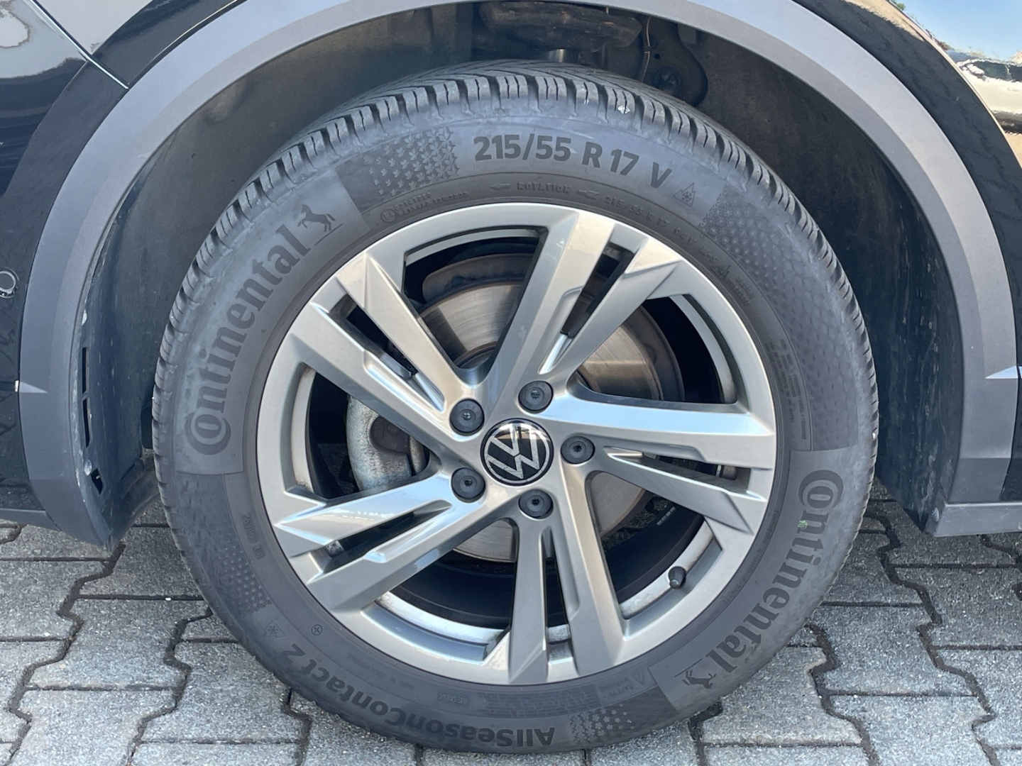 T-Roc 1.5 TSI DSG R-Line AHK/Kamera/Navi/App-Connect/ergoActive/Sitzhzg