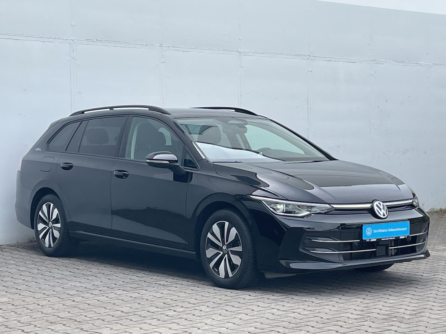 Golf Variant VIII 2.0 TDI DSG Goal AHK/IQ.Light 360°Kamera/Navi/ACC/App-Con./Spurwechsel/Lenkradhzg