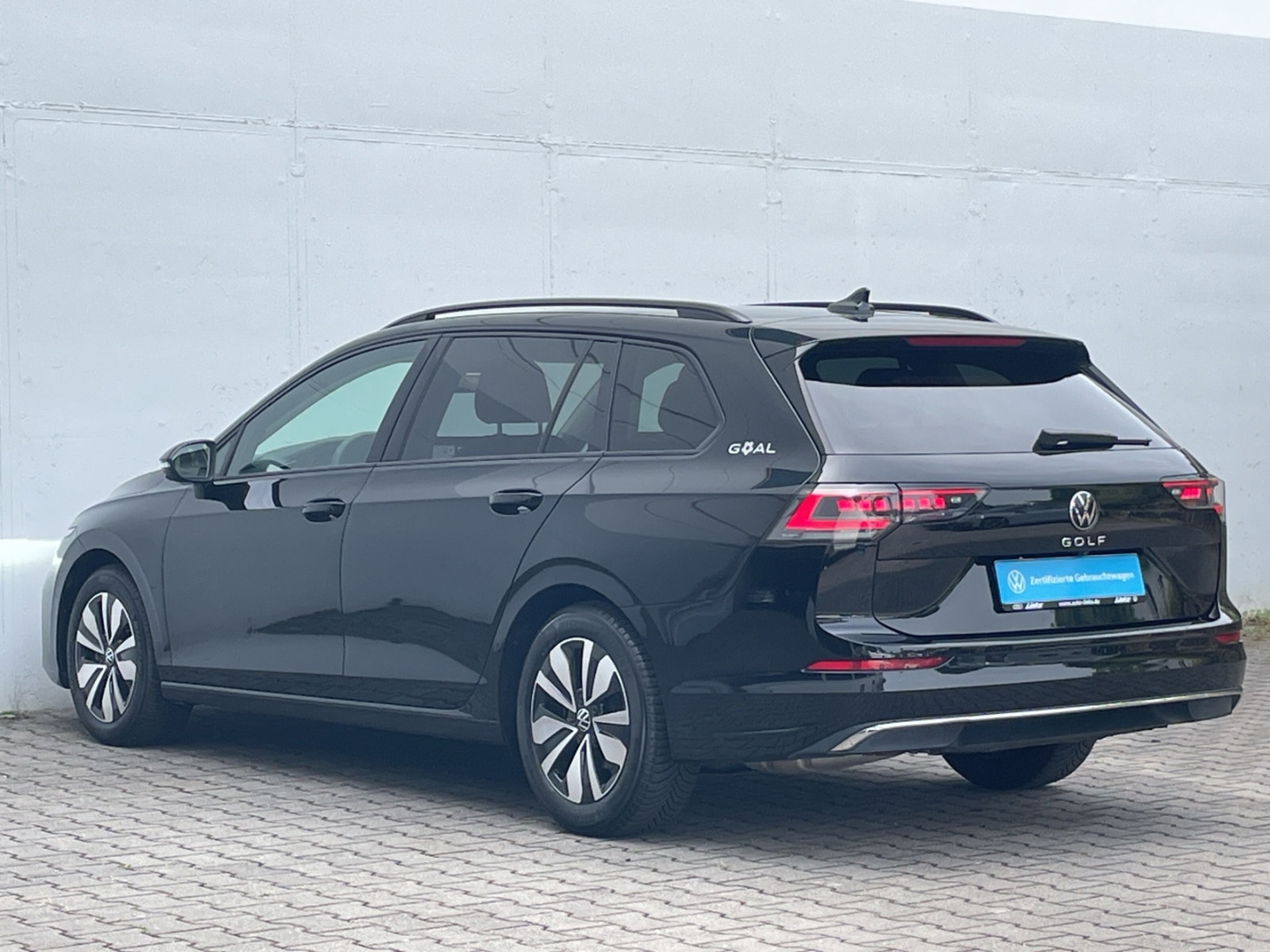 Golf Variant VIII 2.0 TDI DSG Goal AHK/IQ.Light 360°Kamera/Navi/ACC/App-Con./Spurwechsel/Lenkradhzg
