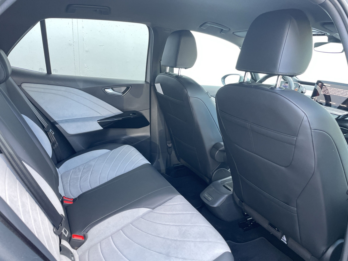 ID.3 Pro Move AHK/Kamera/Navi/Keyless/ACC/App-Connect/