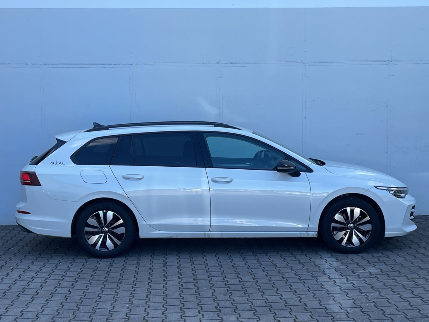 Golf Variant VIII 1.5 eTSI DSG Goal AHK/360°Cam/Navi/App-Connect/ACC/Spurwechsel/LED Plus