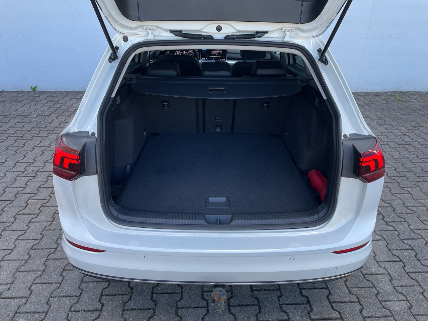 Golf Variant VIII 1.5 eTSI DSG Goal AHK/360°Cam/Navi/App-Connect/ACC/Spurwechsel/LED Plus