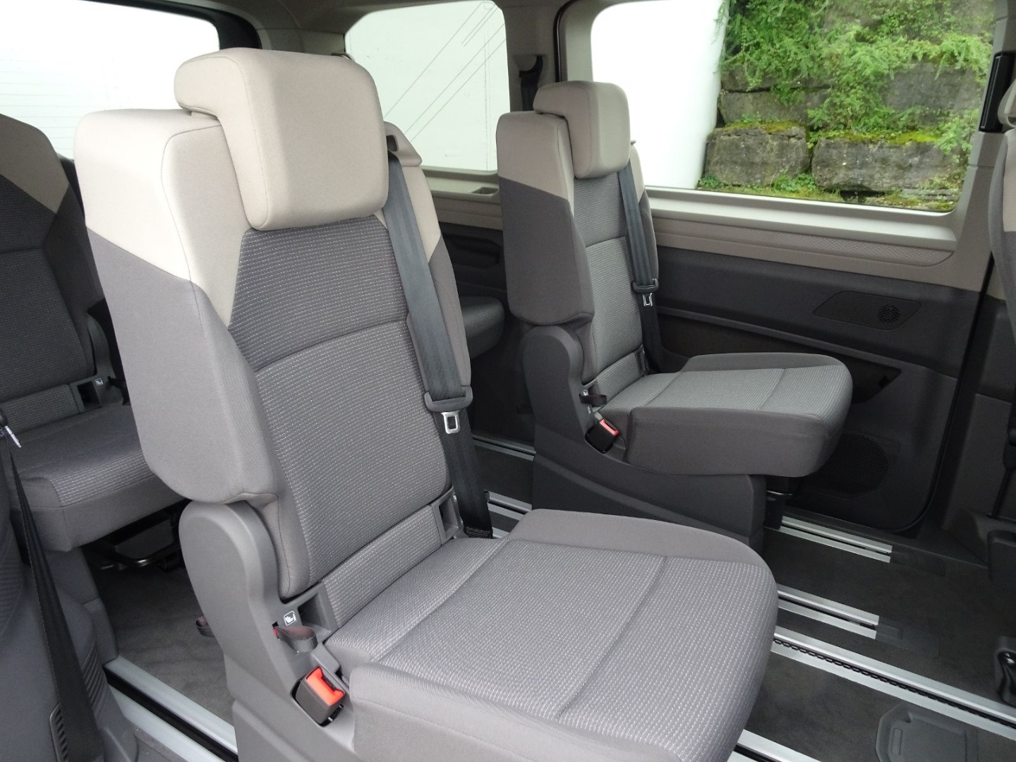 T7 Multivan 2.0 TDI DSG lang LED/Kamera/Navi/GRA/App-Connect/Sitzhzg
