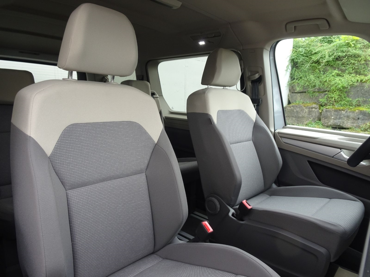 T7 Multivan 2.0 TDI DSG lang LED/Kamera/Navi/GRA/App-Connect/Sitzhzg