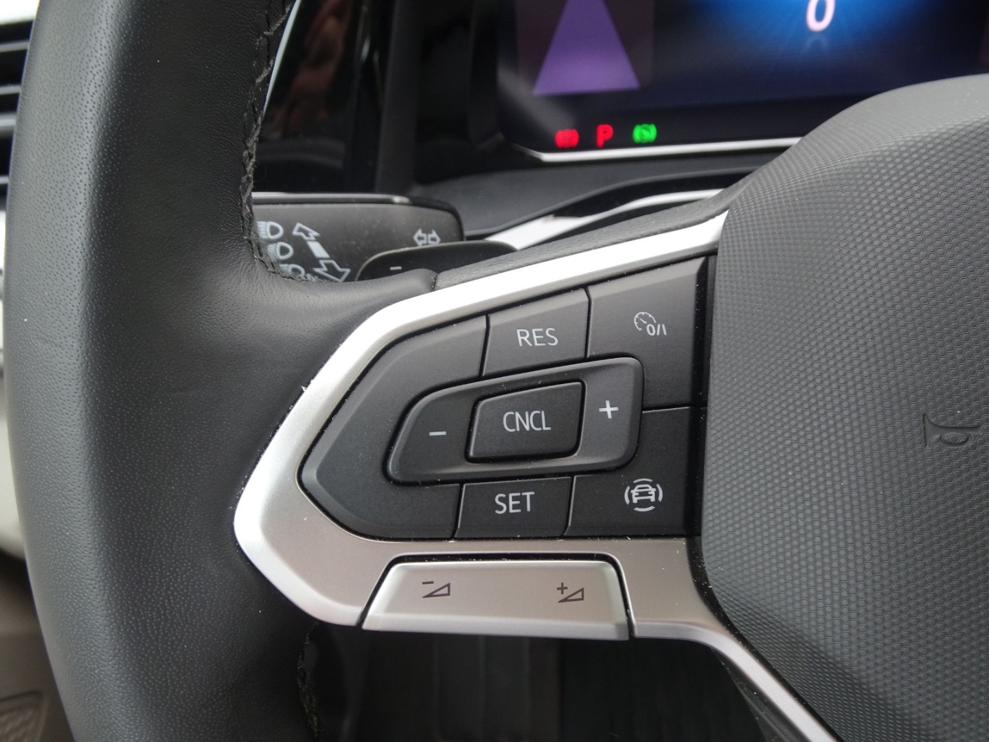 T7 Multivan 2.0 TDI DSG lang LED/Kamera/Navi/GRA/App-Connect/Sitzhzg
