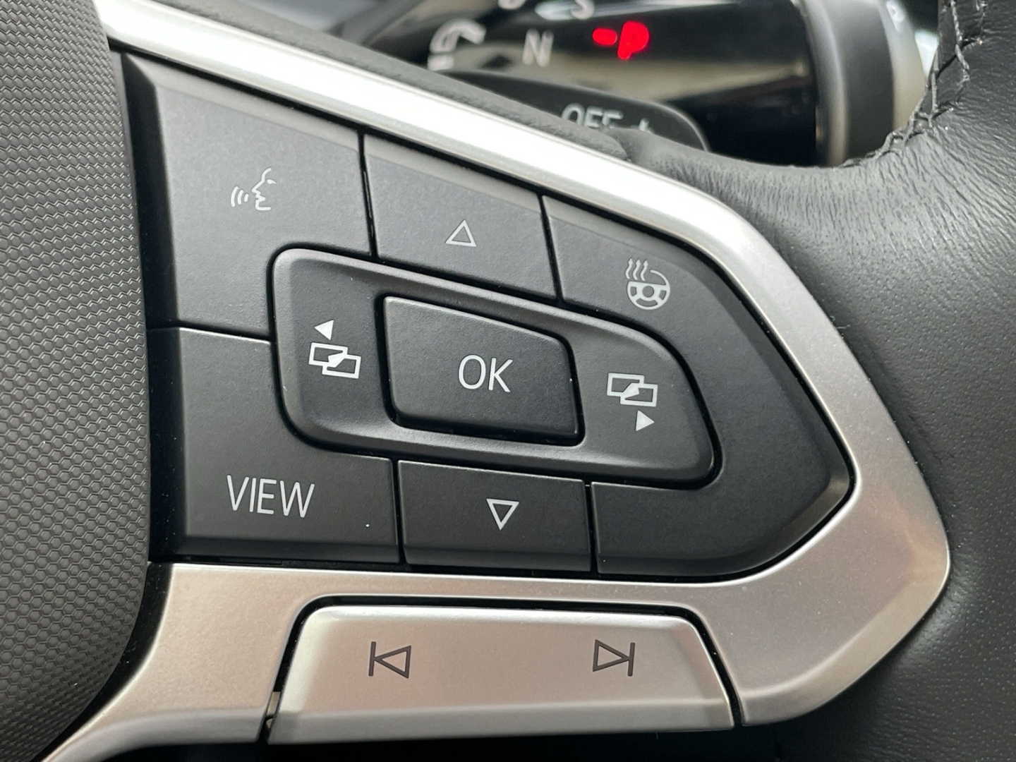 T-Roc 1.5 eTSI Life Kamera/ACC/LED/App-Connect  Spurwechsel/Sitzhzg