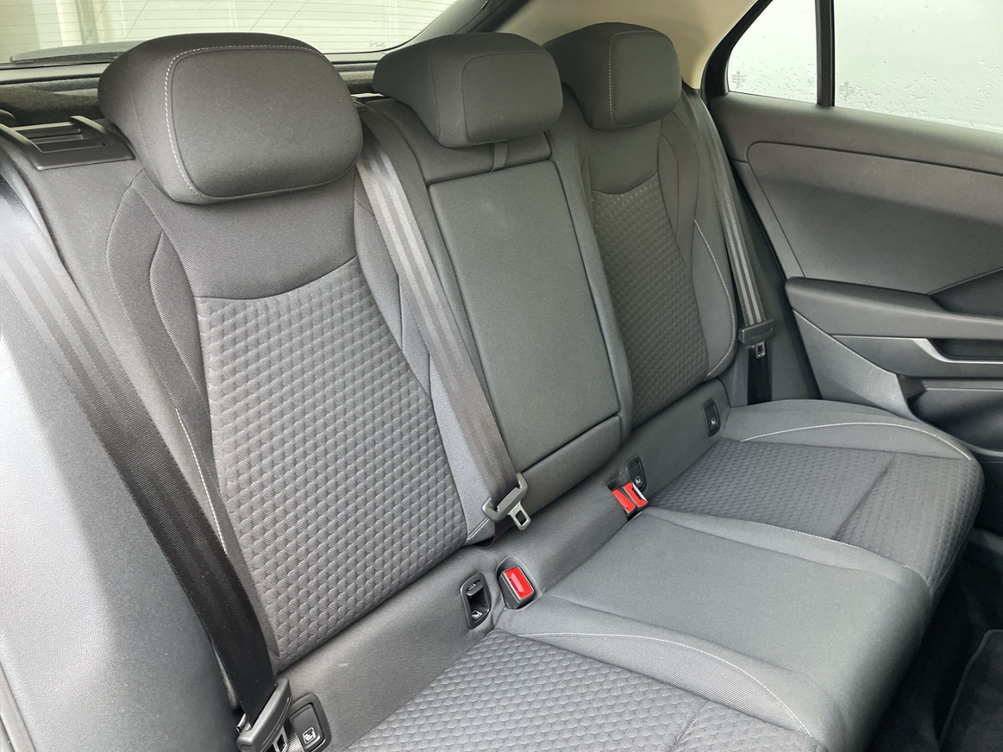 T-Roc 1.5 eTSI Life Kamera/ACC/LED/App-Connect  Spurwechsel/Sitzhzg