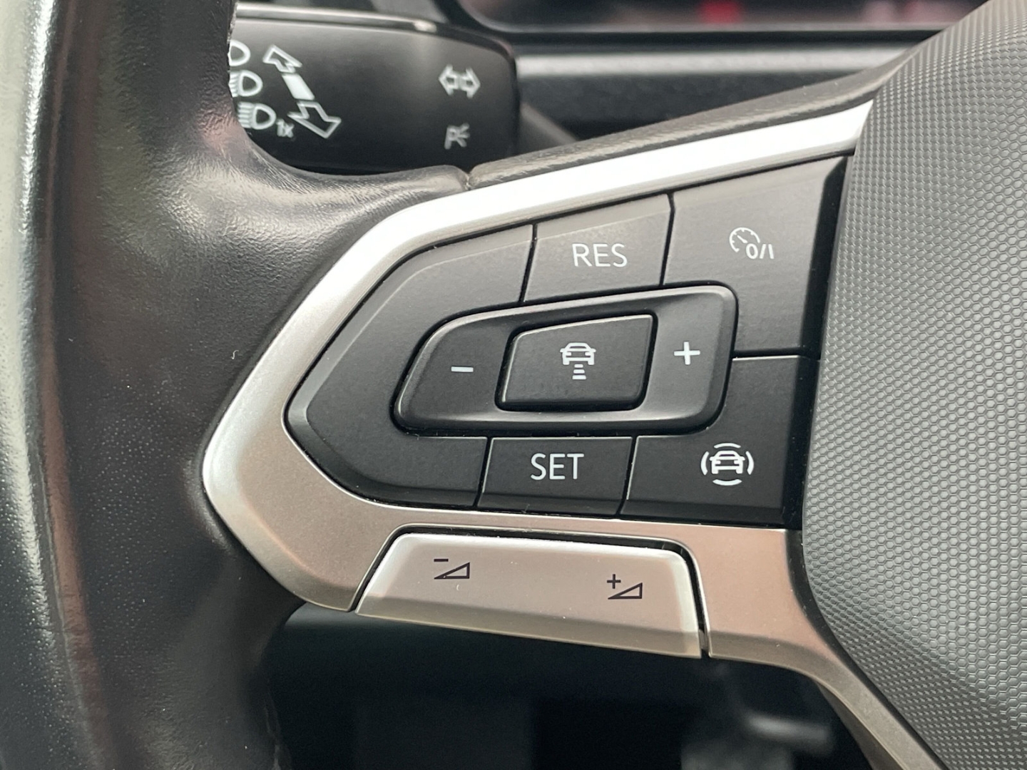 Caddy Maxi Kombi 1.5 TSI EcoProfi AHK/Kamera/ACC/LED/Keyless/Navi/App-Connect
