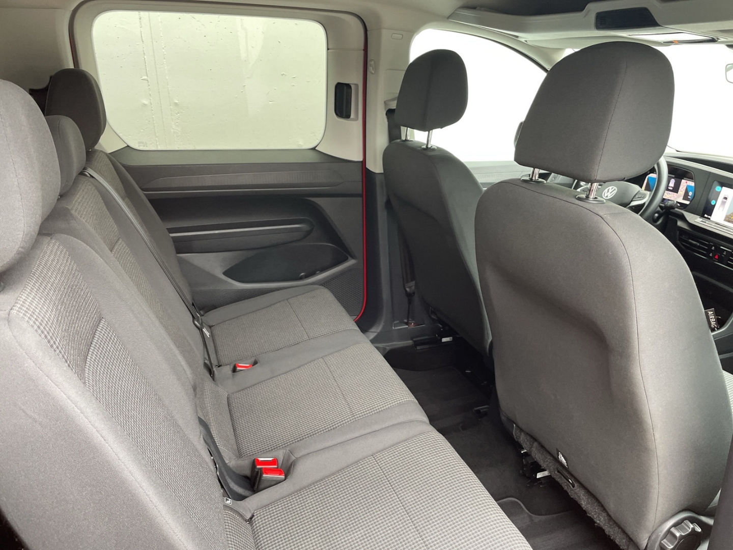 Caddy Maxi Kombi 1.5 TSI EcoProfi AHK/Kamera/ACC/LED/Keyless/Navi/App-Connect