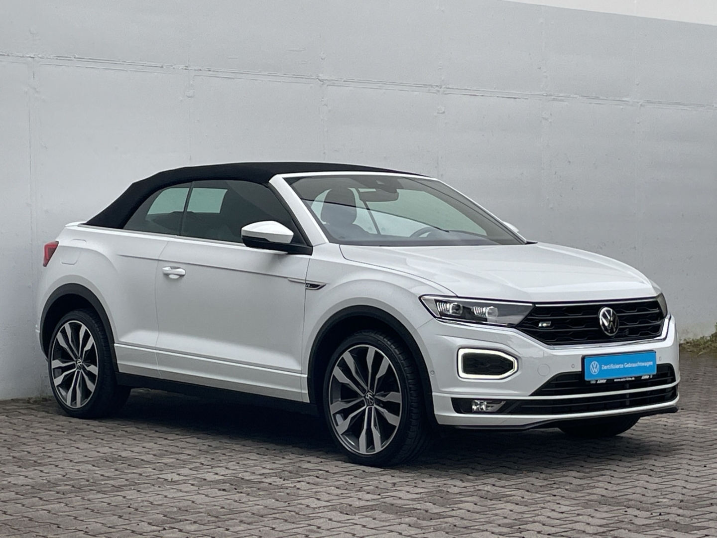 T-Roc Cabriolet 1.5 TSI DSG R-Line Kamera/Navi/ACC/App-Con/LED/Sitzhzg/Blind Spot