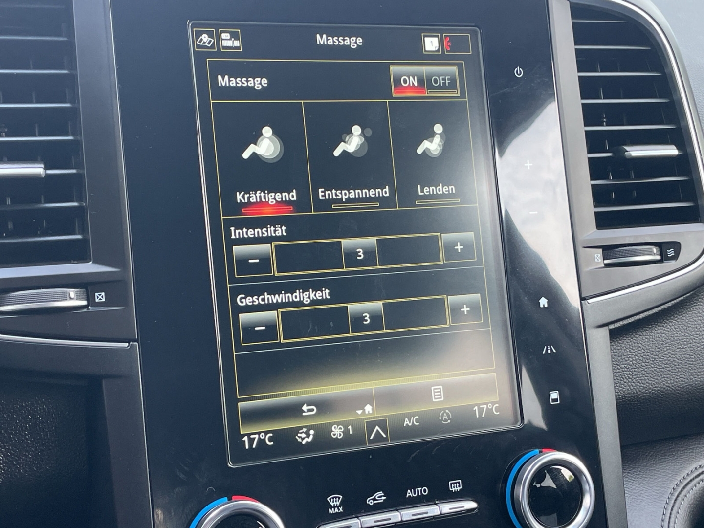 Koleos TCe Initiale Paris Pano/Kamera/Bose/AHK/Navi/Keyless/el.Heckklappe/Full LED/Massage/ACC