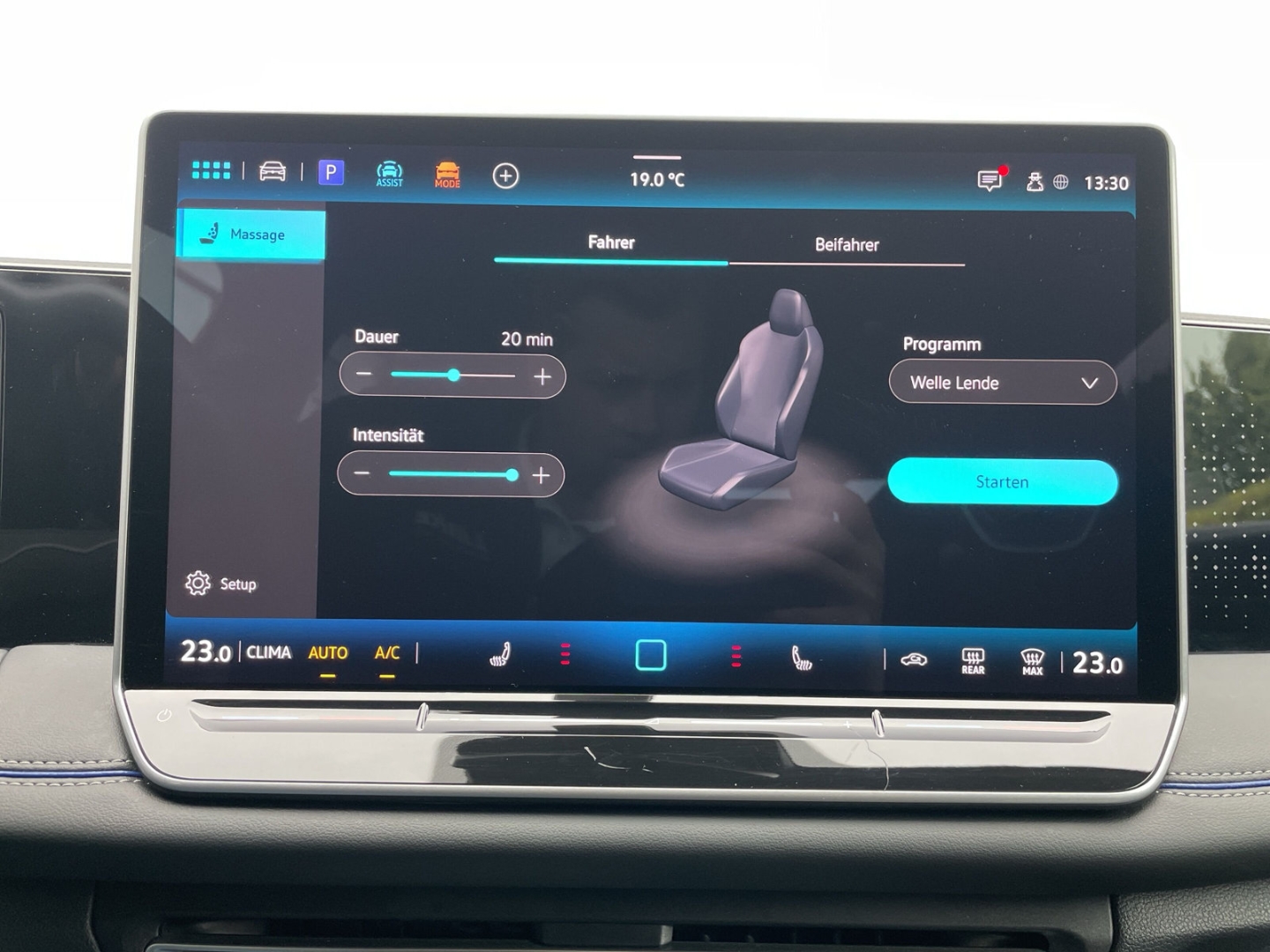 Tiguan 2.0 TDI DSG R-Line Matrix/AHK/360°Kamera/Navi/HUD/ACC/Travel Assist/HUD/
