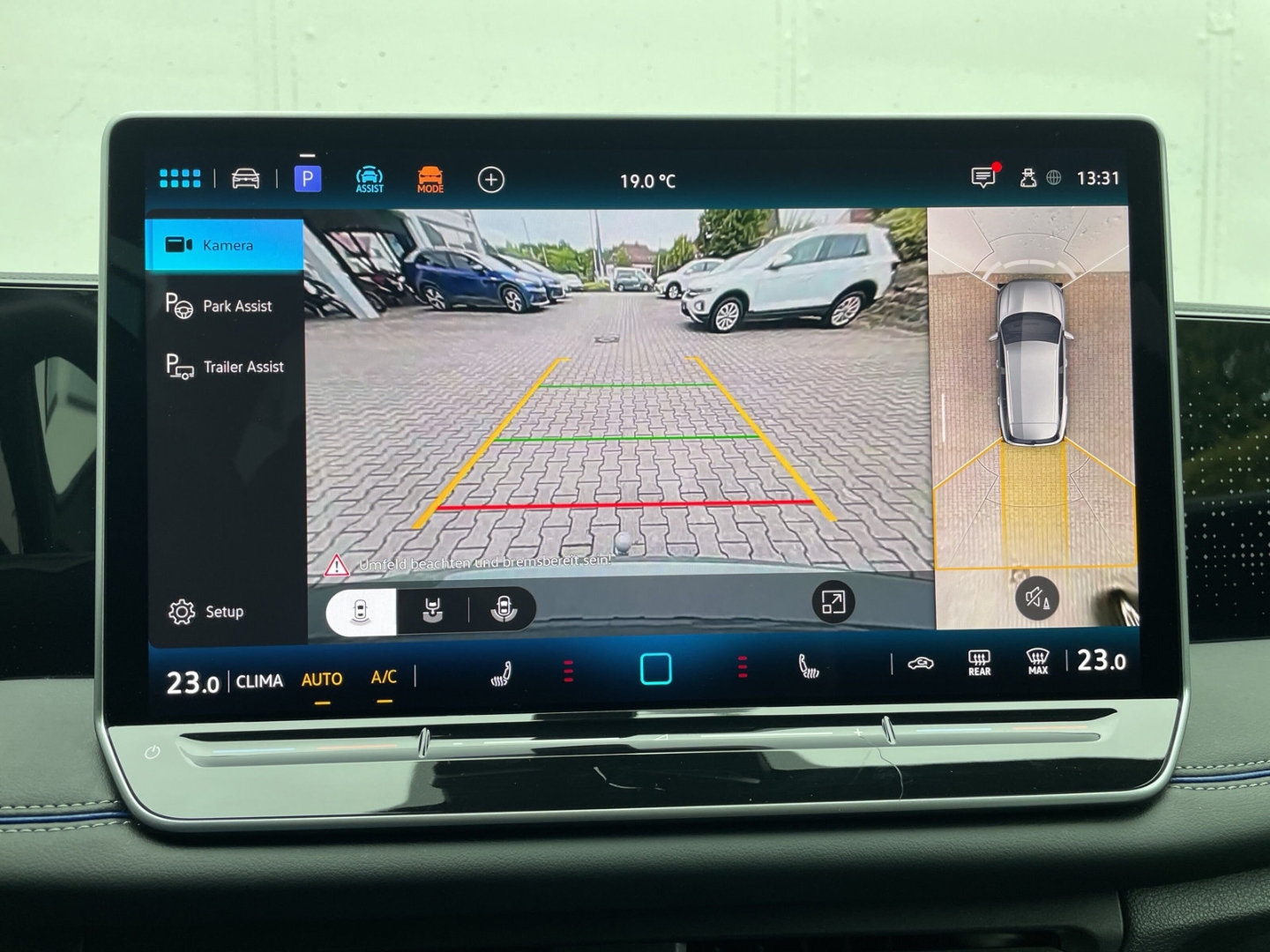 Tiguan 2.0 TDI DSG R-Line Matrix/AHK/360°Kamera/Navi/HUD/ACC/Travel Assist/HUD/