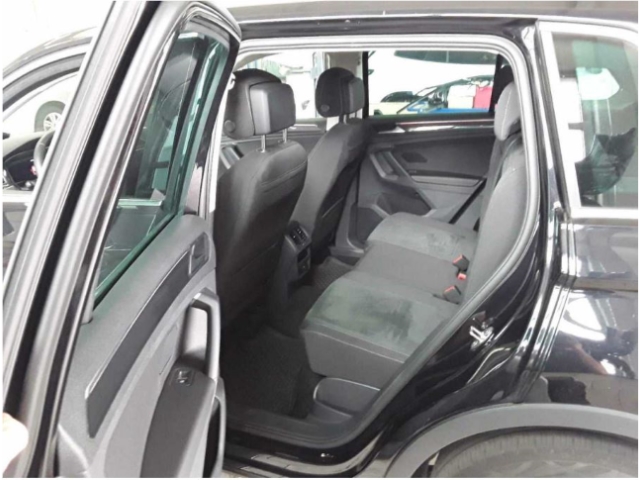 Tiguan 1.5TSI DSG Elegance AHK/Kamera/Matrix/ACC/Keyless/el.Heckklappe/App-Connect/Navi/