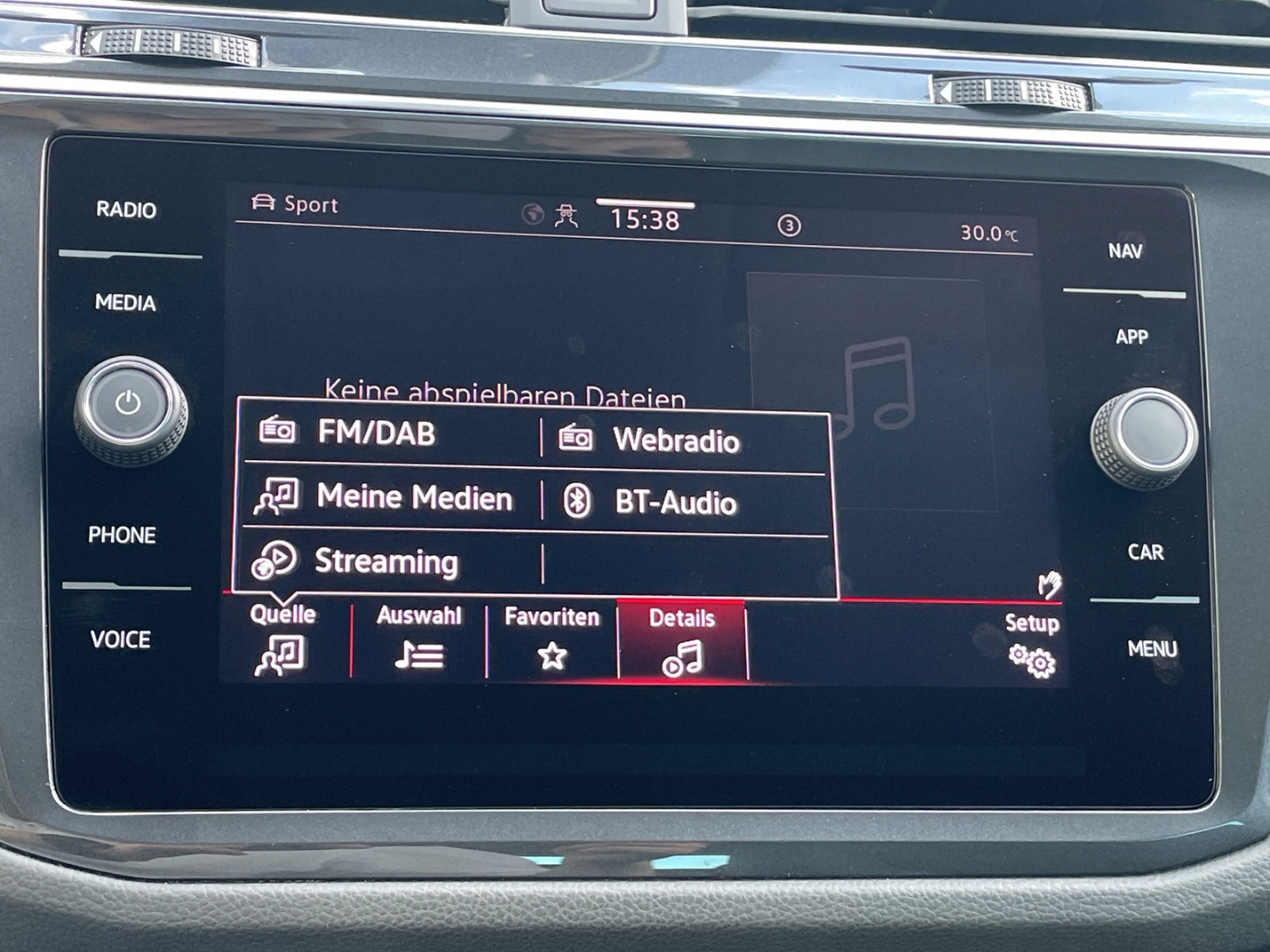 Tiguan 1.5TSI DSG Elegance AHK/Kamera/Matrix/ACC/Keyless/el.Heckklappe/App-Connect/Navi/
