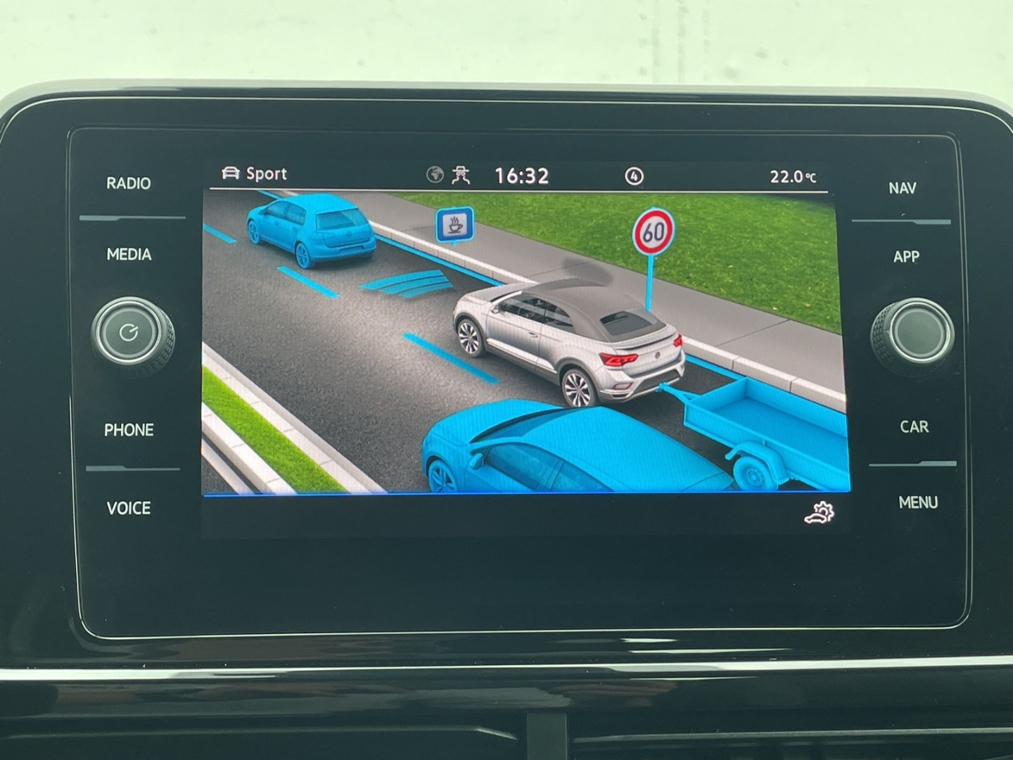 T-Roc Cabriolet 1.5TSI DSG R-Line AHK/Matrix/Kamera/beatsKeyless/ACC/App-Connect/Navi