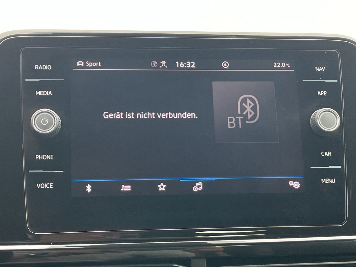 T-Roc Cabriolet 1.5TSI DSG R-Line AHK/Matrix/Kamera/beatsKeyless/ACC/App-Connect/Navi