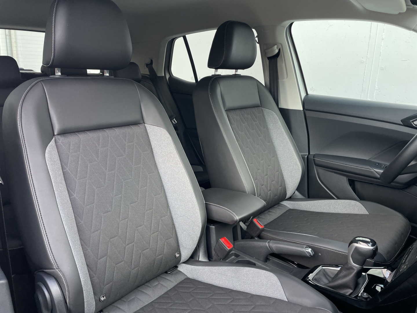 T-Cross 1.5 TSI DSG Goal AHK/Kamera/Matrix/Navi/ACC/App-Connect/Sitzhzg