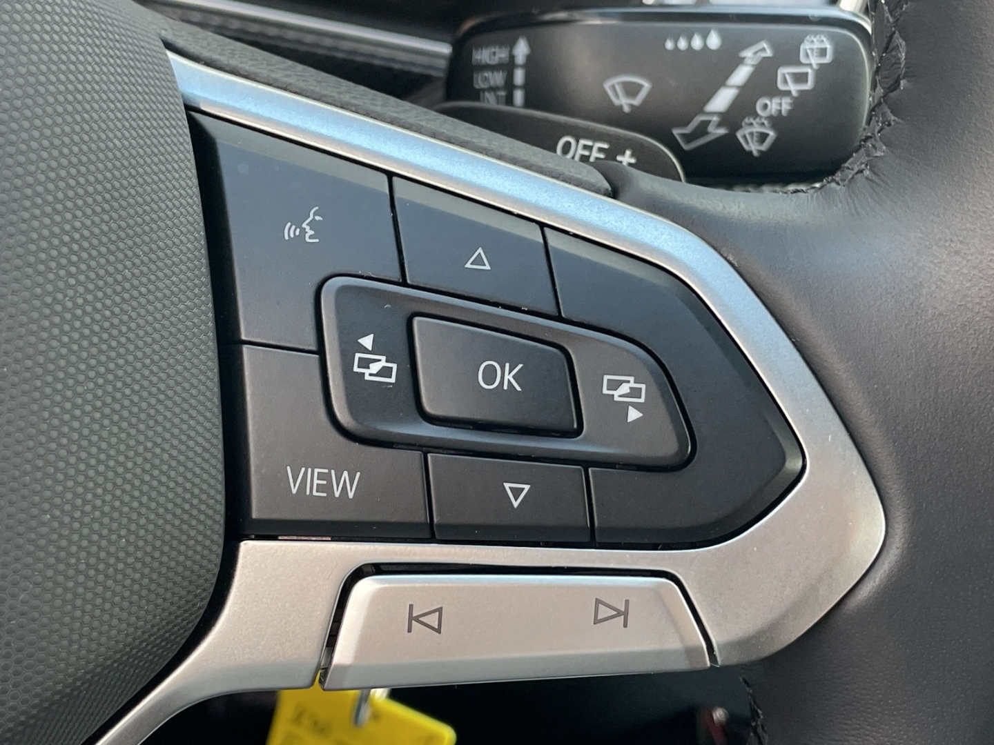 T-Cross 1.5 TSI DSG Goal AHK/Kamera/Matrix/Navi/ACC/App-Connect/Sitzhzg