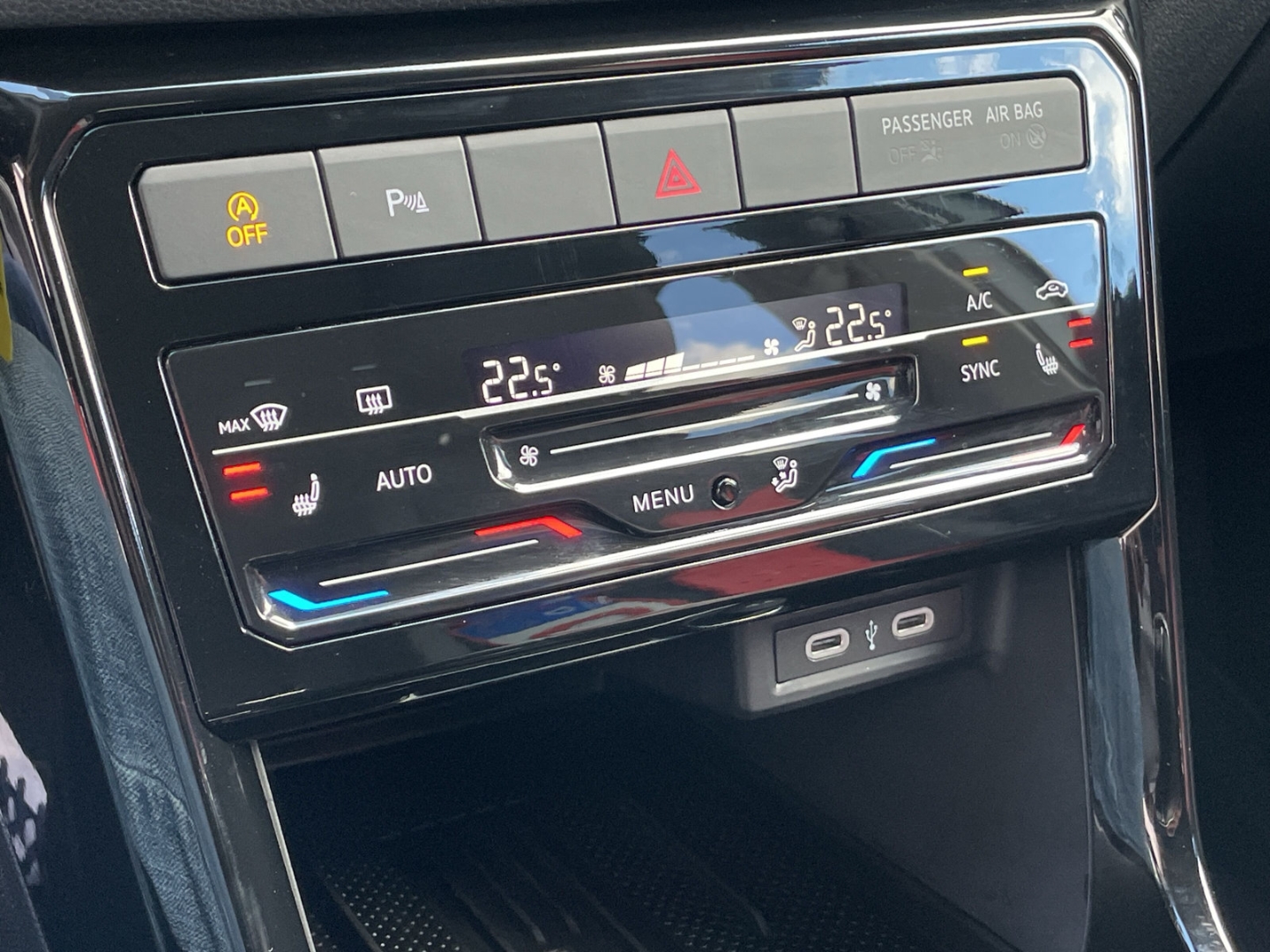T-Cross 1.5 TSI DSG Goal AHK/Kamera/Matrix/Navi/ACC/App-Connect/Sitzhzg