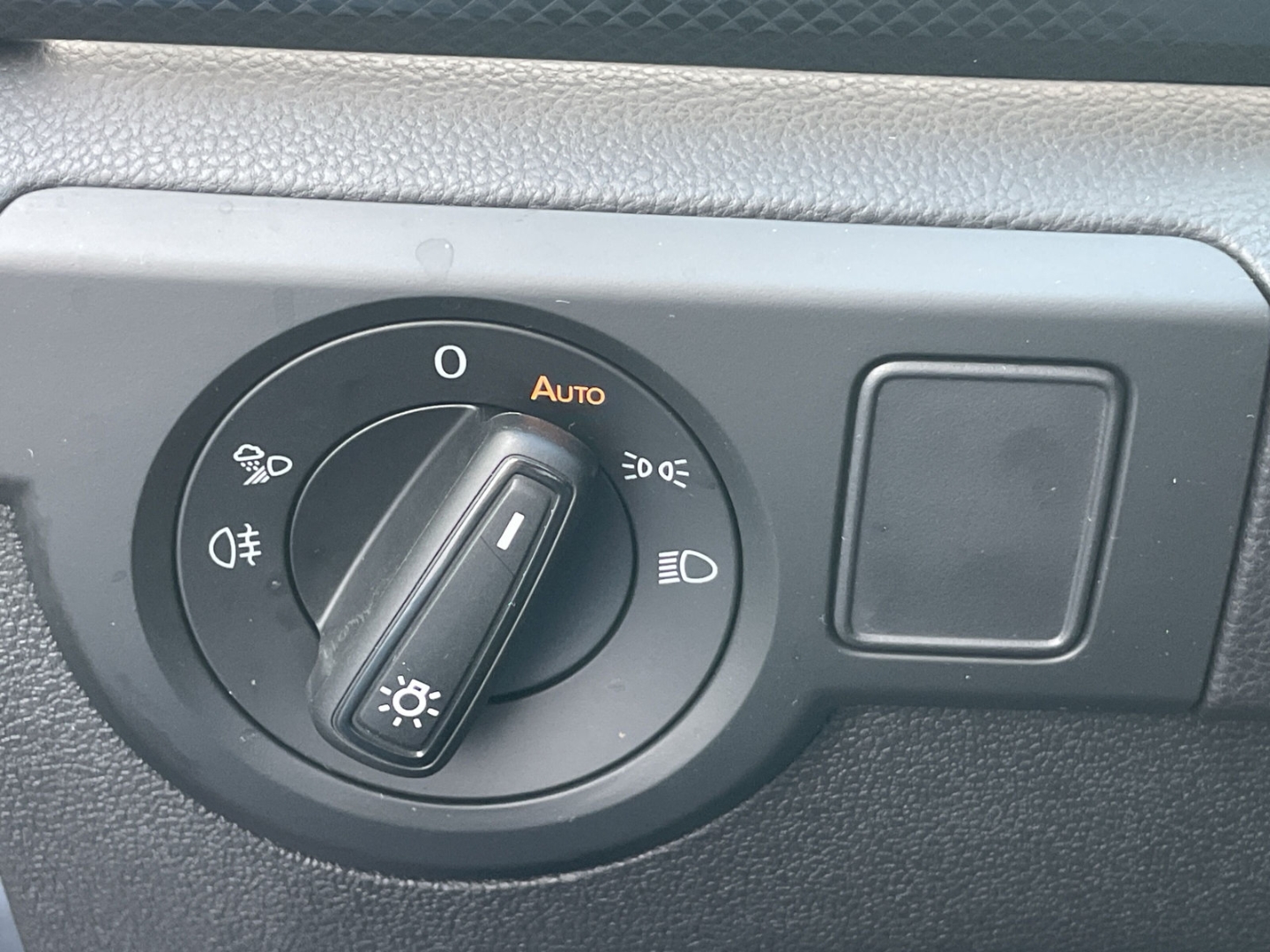 T-Cross 1.5 TSI DSG Goal AHK/Kamera/Matrix/Navi/ACC/App-Connect/Sitzhzg