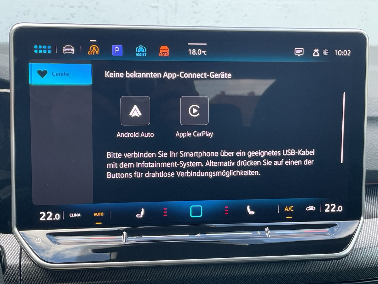 Golf VIII 1.5 eTSI DSG R-Line Black Style Matrix/AHK/HUD/Kamera/Navi/App-Connect/ACC