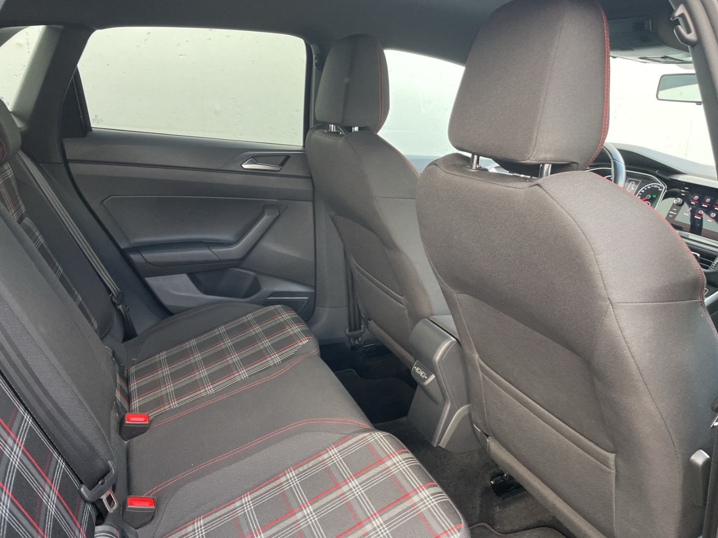 Polo GTI 2.0 TSI DSG ACC/PDC/Sitzhzg/Fahrprofilauswahl/Climatronic