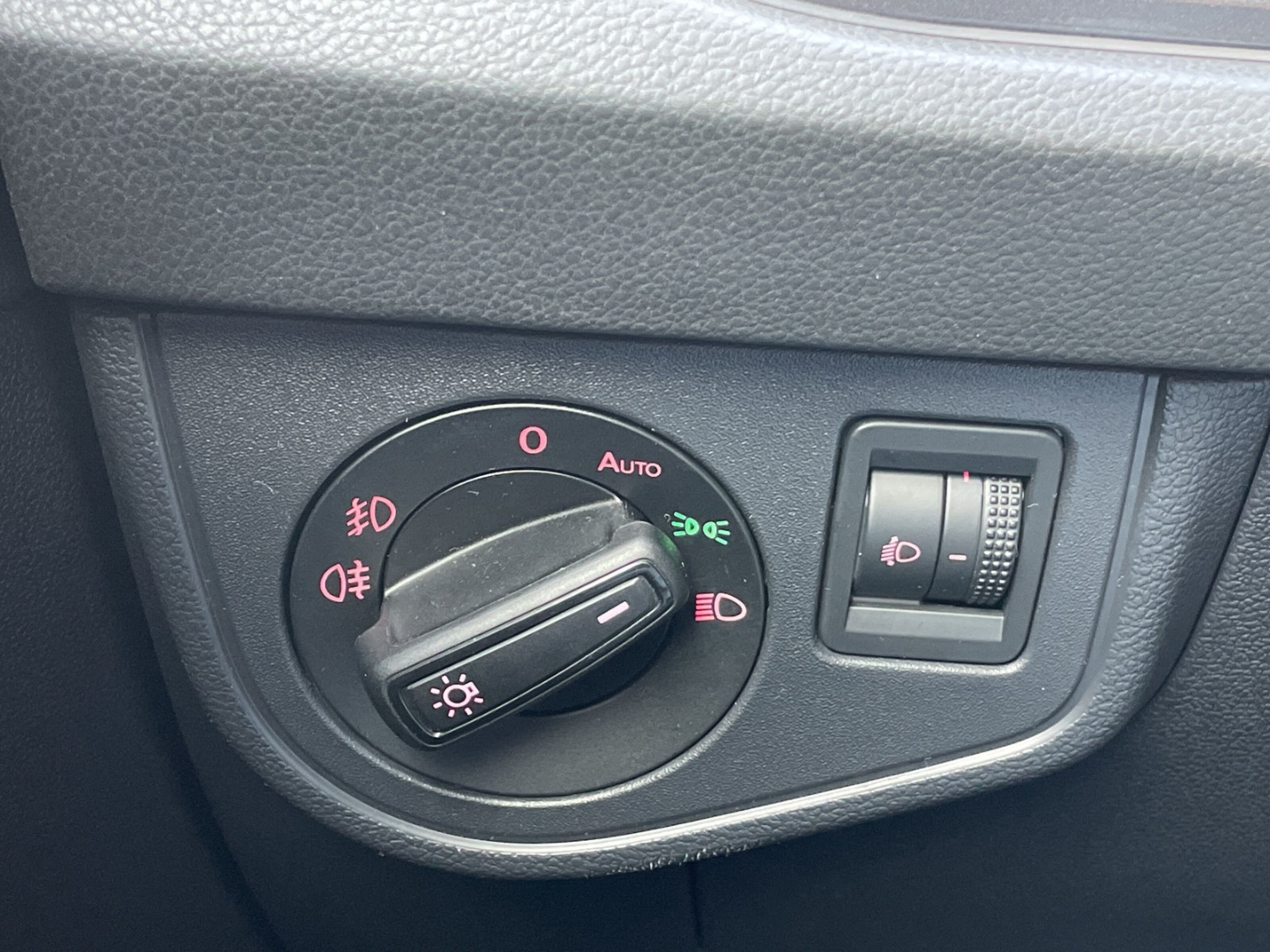 Polo GTI 2.0 TSI DSG ACC/PDC/Sitzhzg/Fahrprofilauswahl/Climatronic