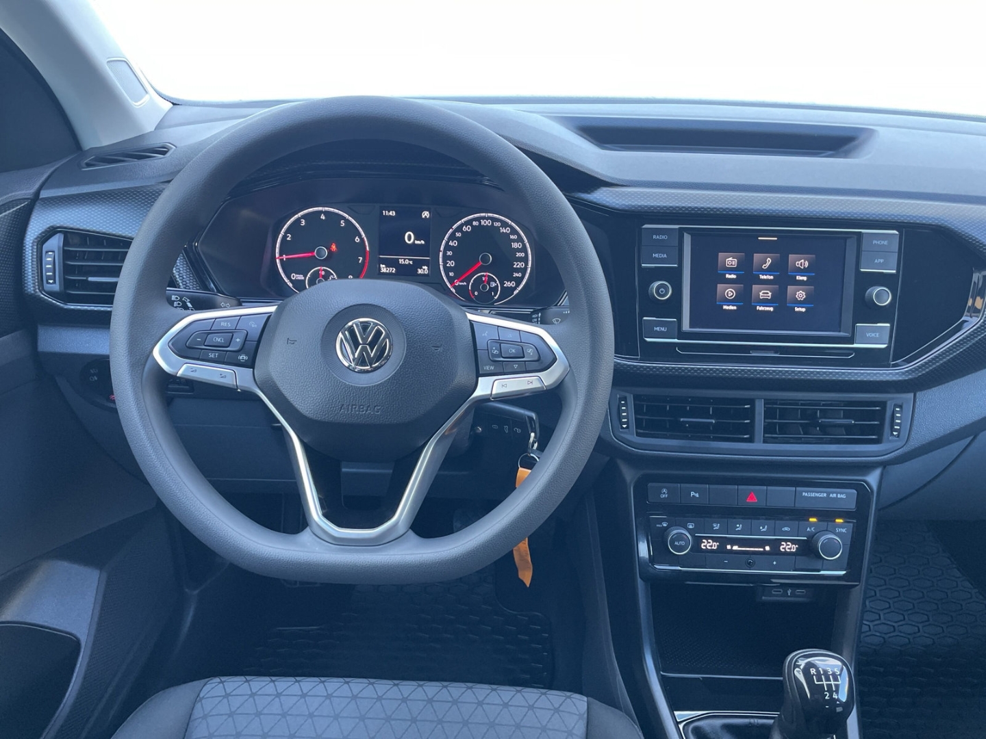 T-Cross 1.0 TSI R-Line PDC/Blind Spot/Bluetooth/Climatronic/Radio