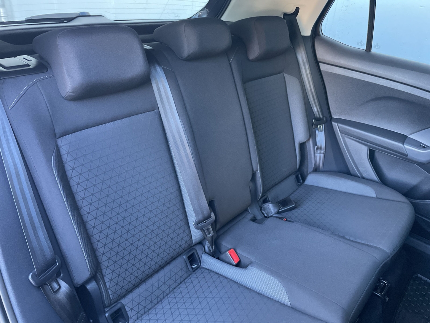 T-Cross 1.0 TSI R-Line PDC/Blind Spot/Bluetooth/Climatronic/Radio