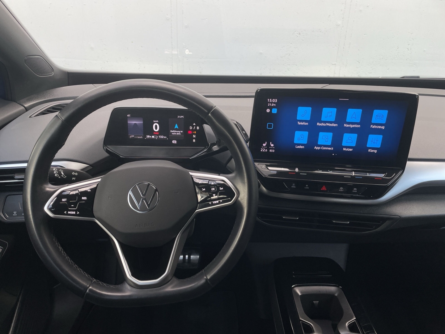 ID.4 Pro Performance AHK/HUD/Kamera/DCC/Keyless/Navi/App-Connect/Velours/21''/