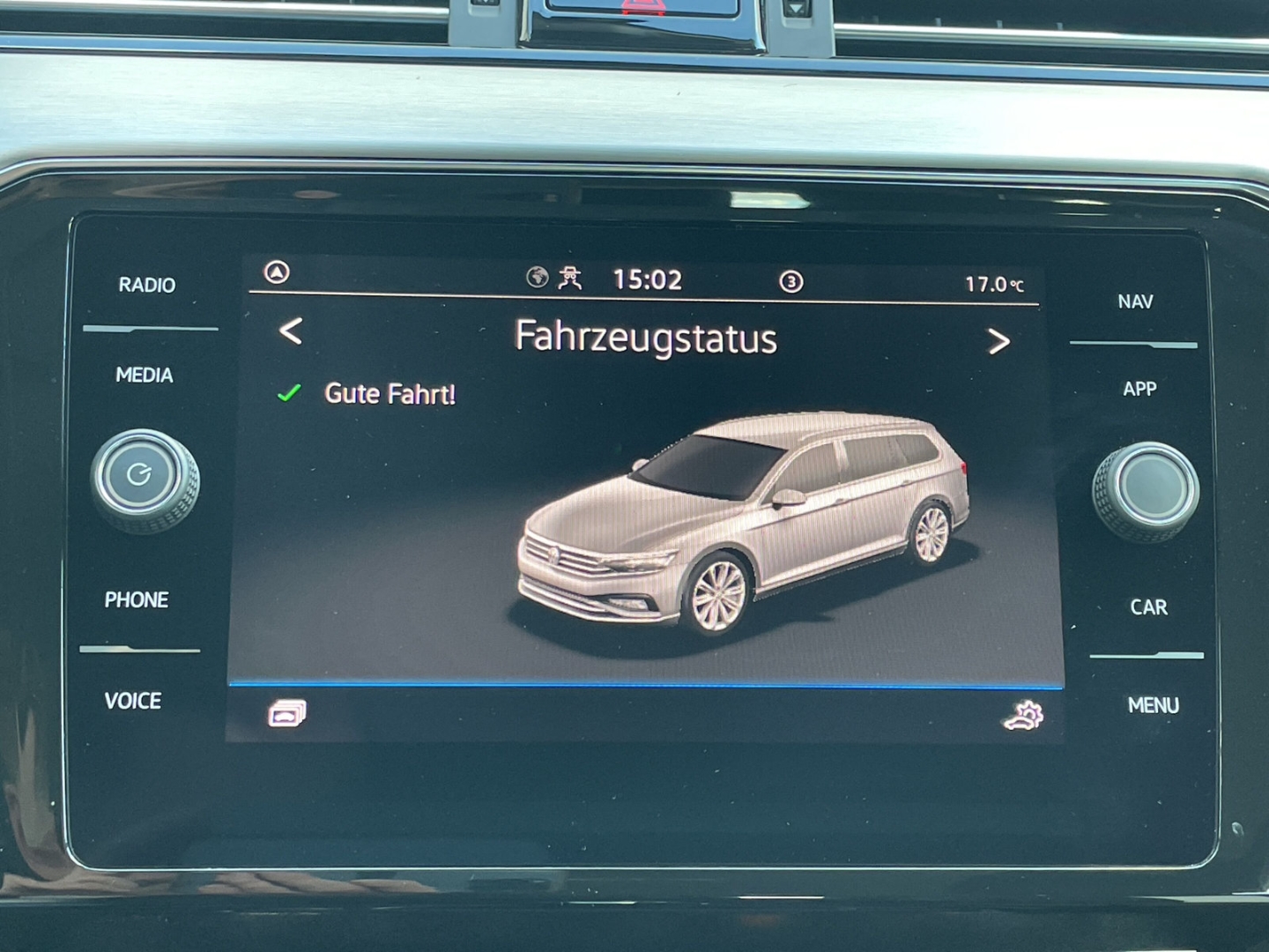 Passat 2.0 TSI DSG Elegance Standhzg/AHK/Kamera ACC/Navi