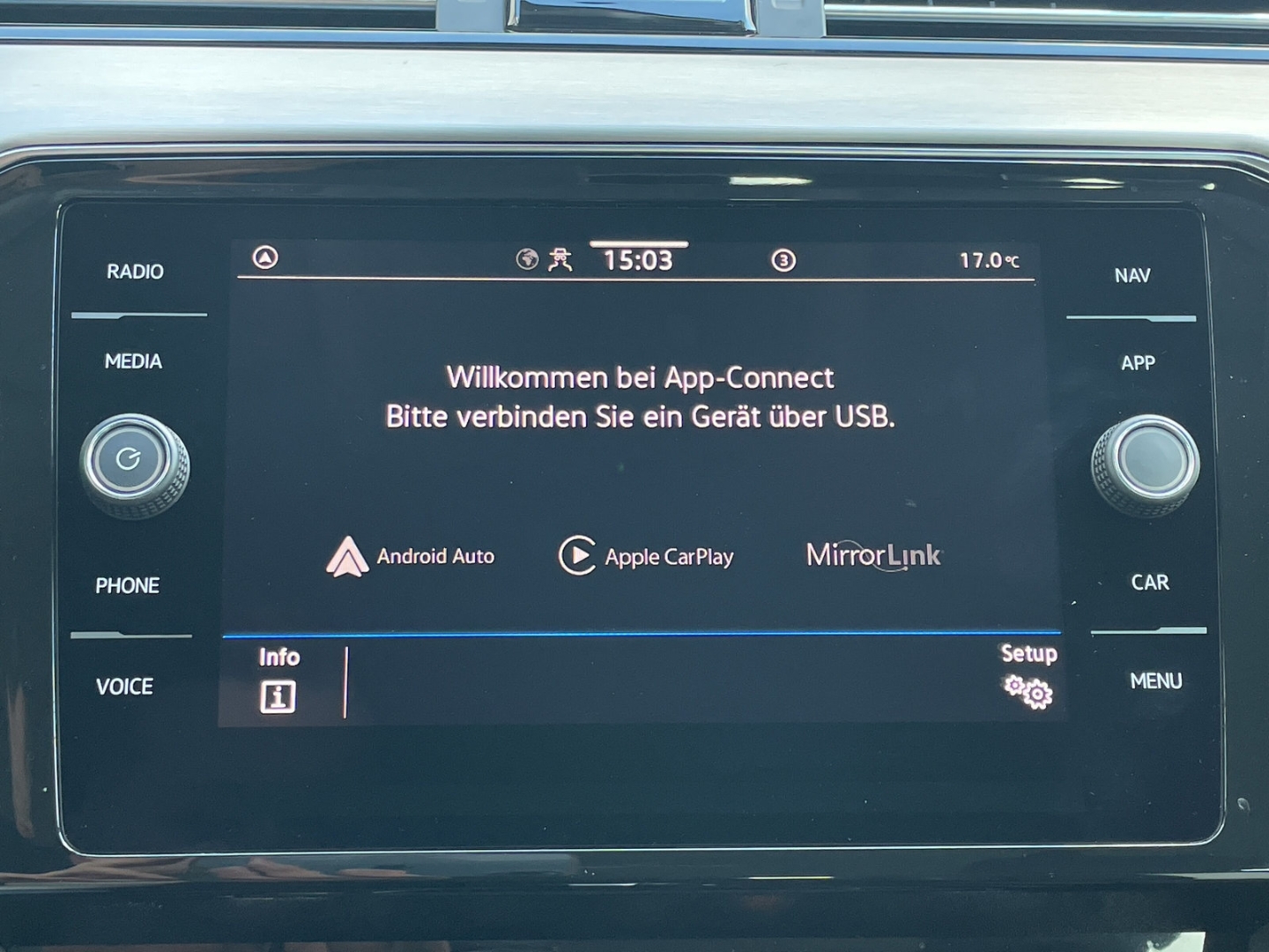 Passat 2.0 TSI DSG Elegance Standhzg/AHK/Kamera ACC/Navi