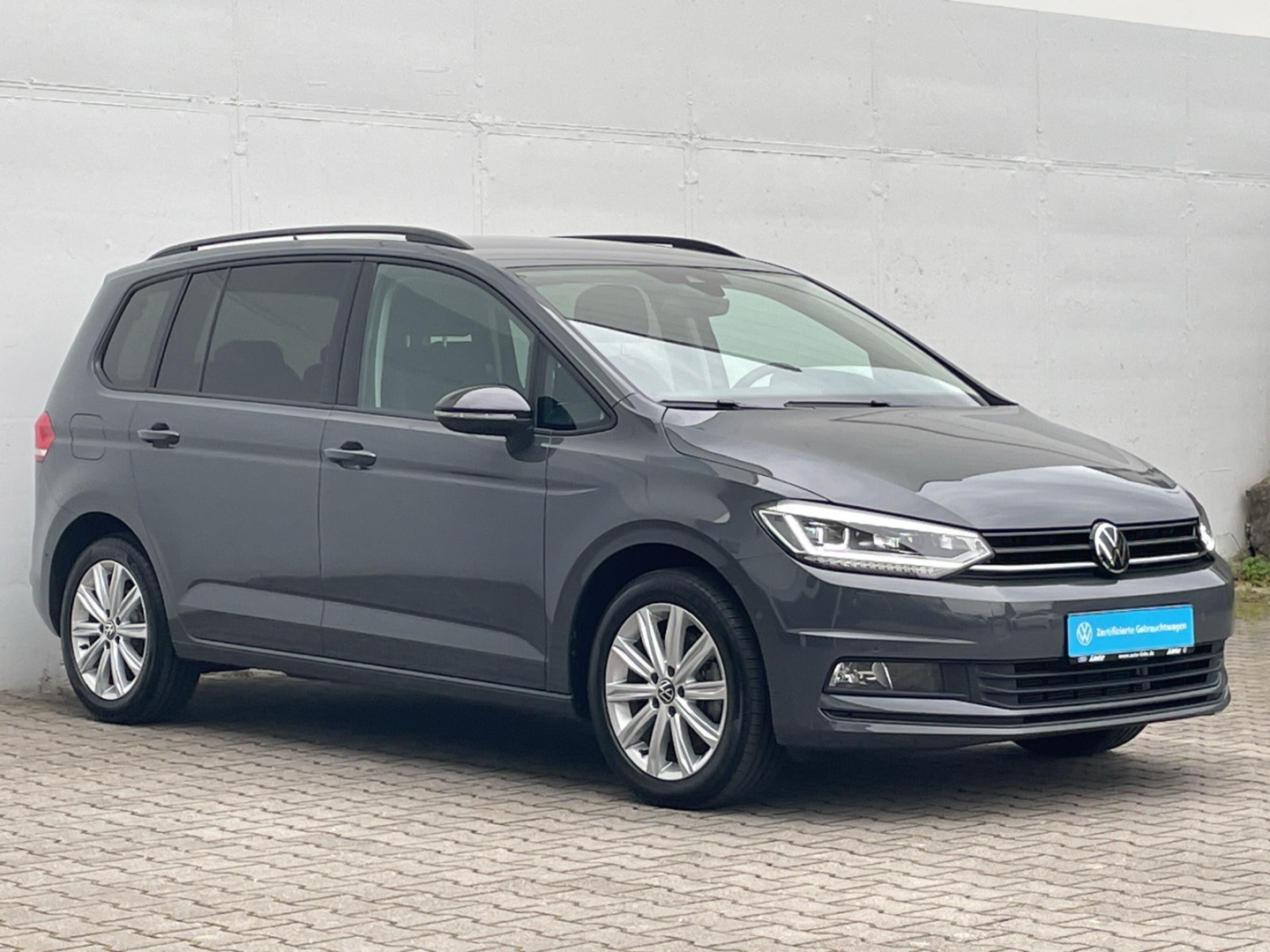 Touran 1.5 TSI DSG Highline AHK/Kamera/LED/Navi/App-Connect/ACC/Travel/Spurwechsel/el.Heckklappe