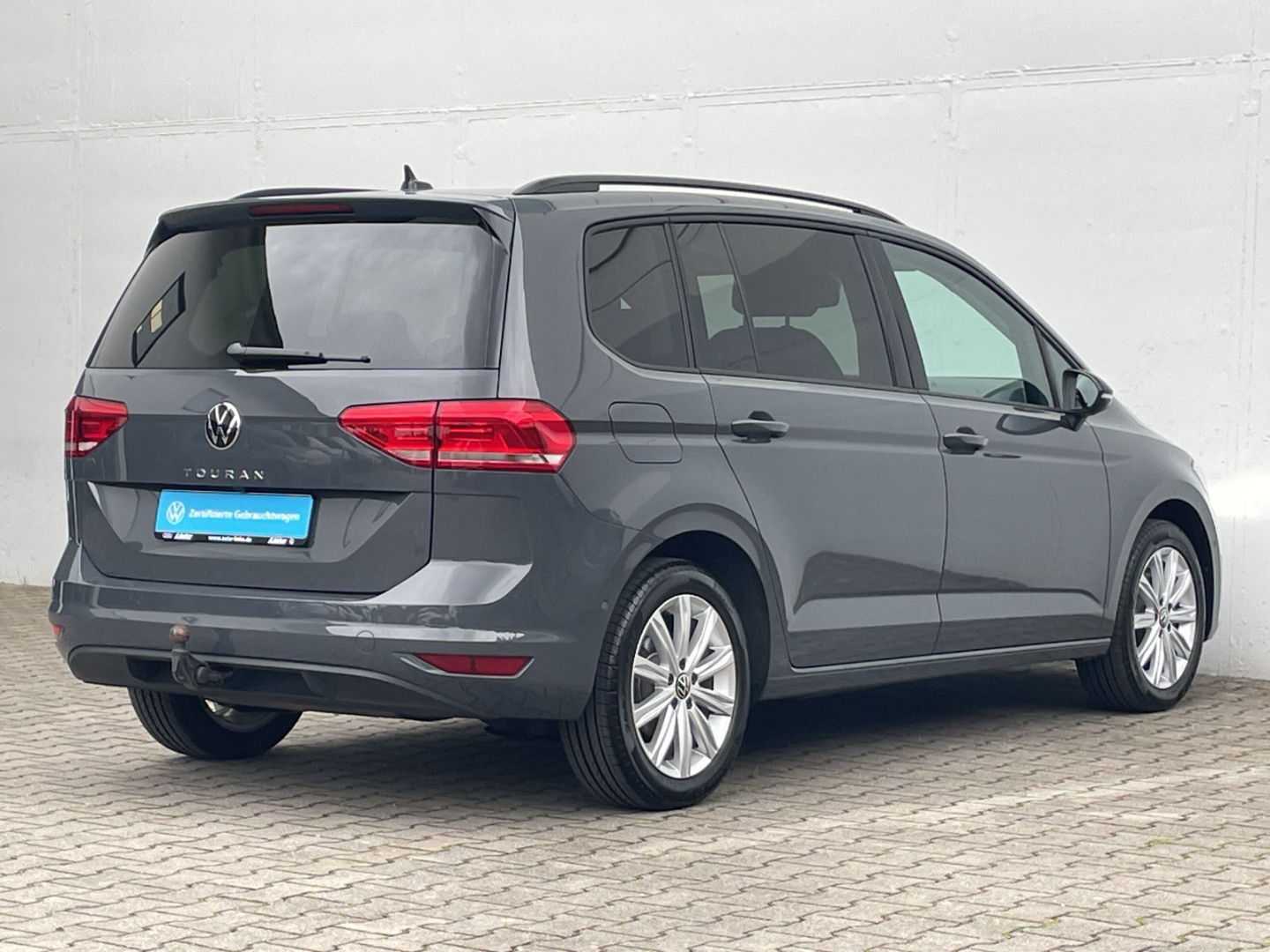 Touran 1.5 TSI DSG Highline AHK/Kamera/LED/Navi/App-Connect/ACC/Travel/Spurwechsel/el.Heckklappe