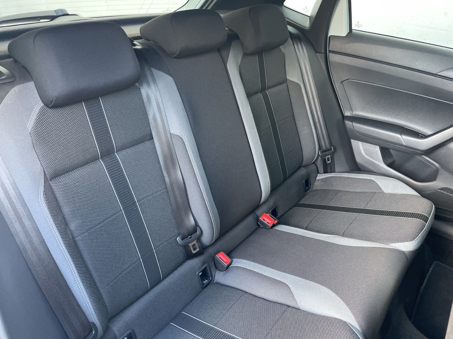 Polo 1.0 TSI DSG Style EDITION 50 Matrix/Kamera Navi/App-Connect/Spurwechsel