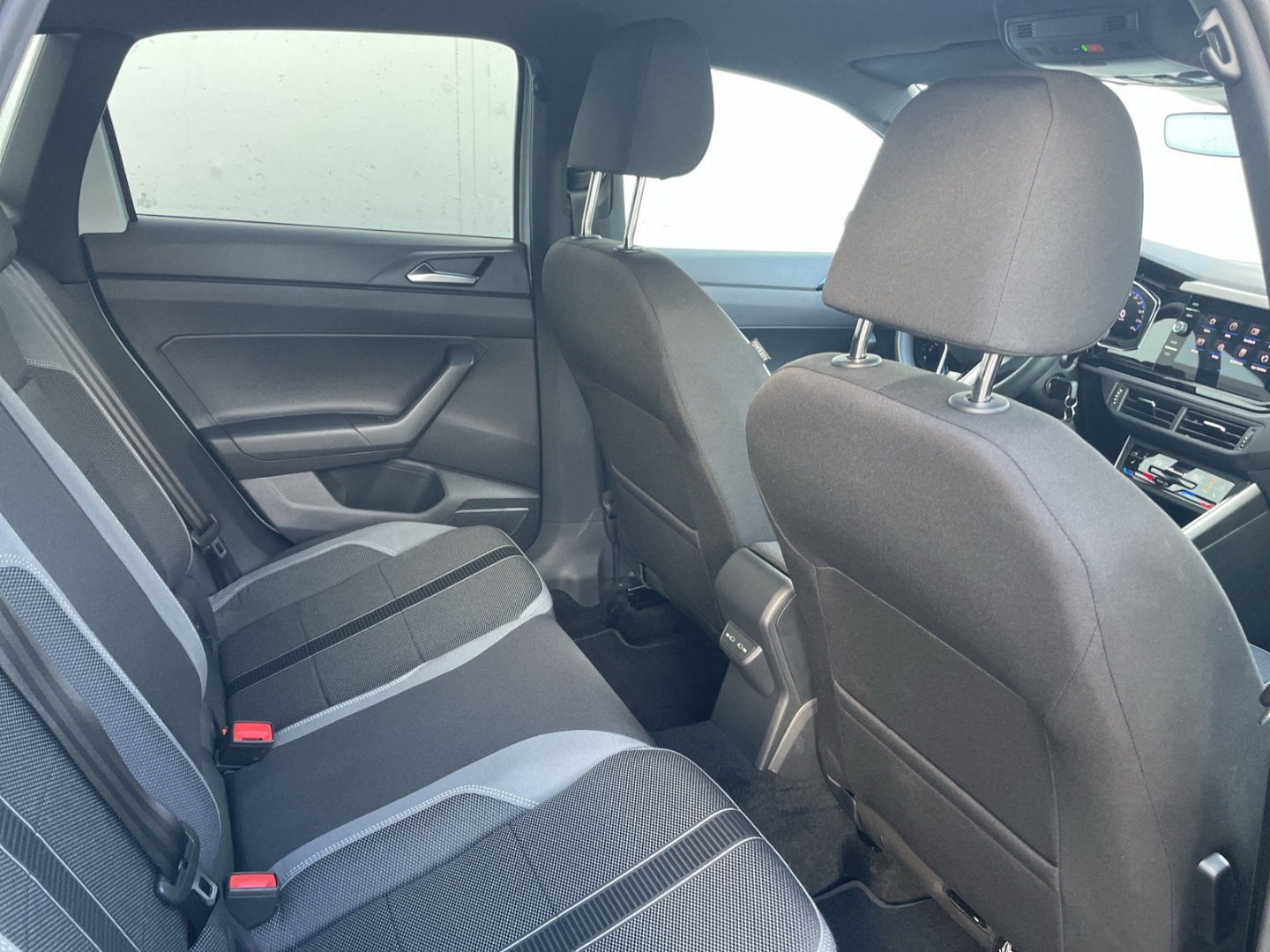 Polo 1.0 TSI DSG Style EDITION 50 Matrix/Kamera Navi/App-Connect/Spurwechsel