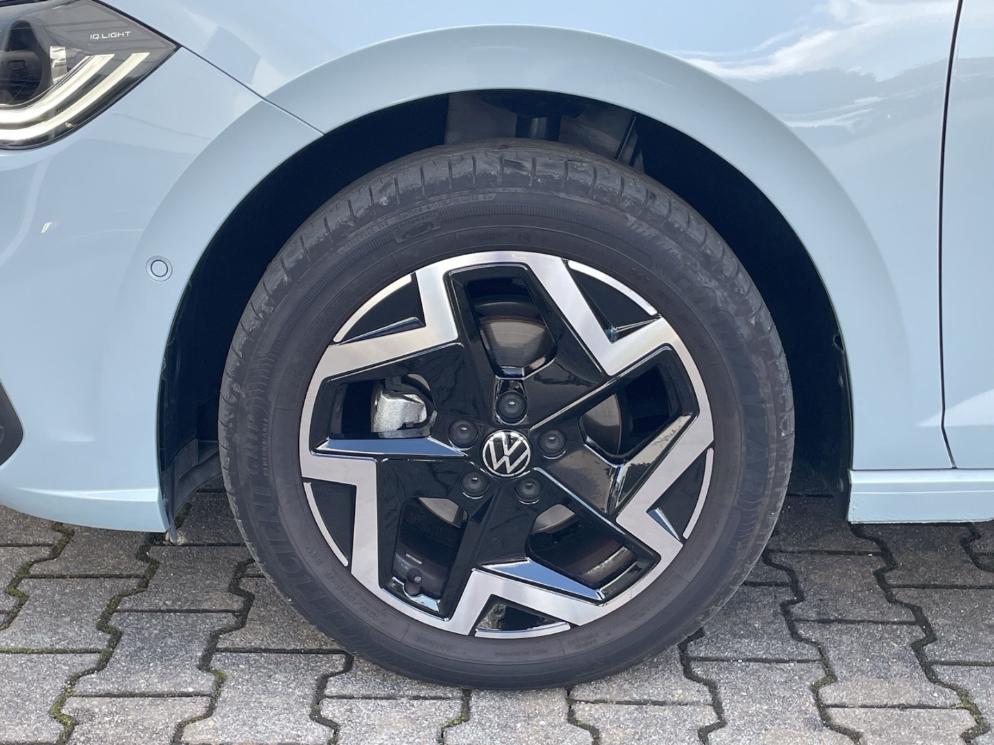 Polo 1.0 TSI DSG Style EDITION 50 Matrix/Kamera Navi/App-Connect/Spurwechsel